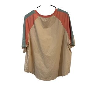 Colorblock Raglan Sleeve Top
